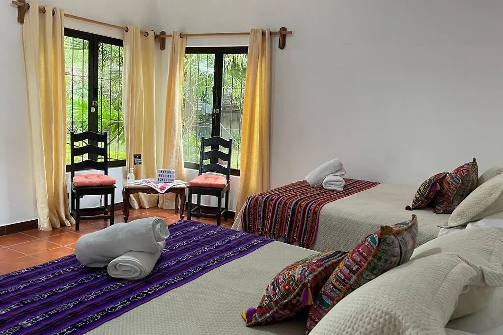 The View House- Antigua Guatemala Toda La Casa بيت للعطل